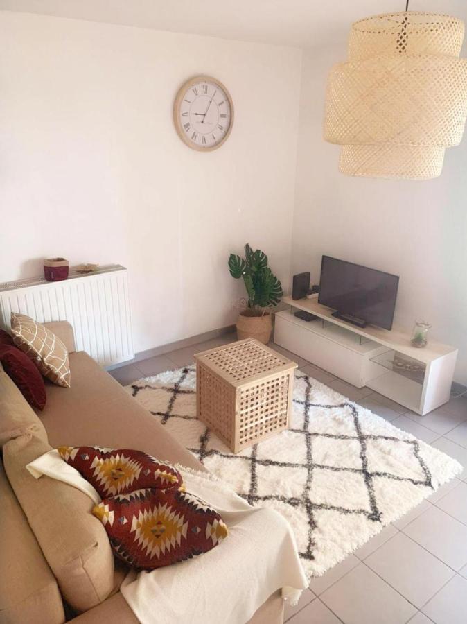 Appartement Lac Rose - Parking, Metro, Jusqu'A 4 Personnes مارسيليا المظهر الخارجي الصورة
