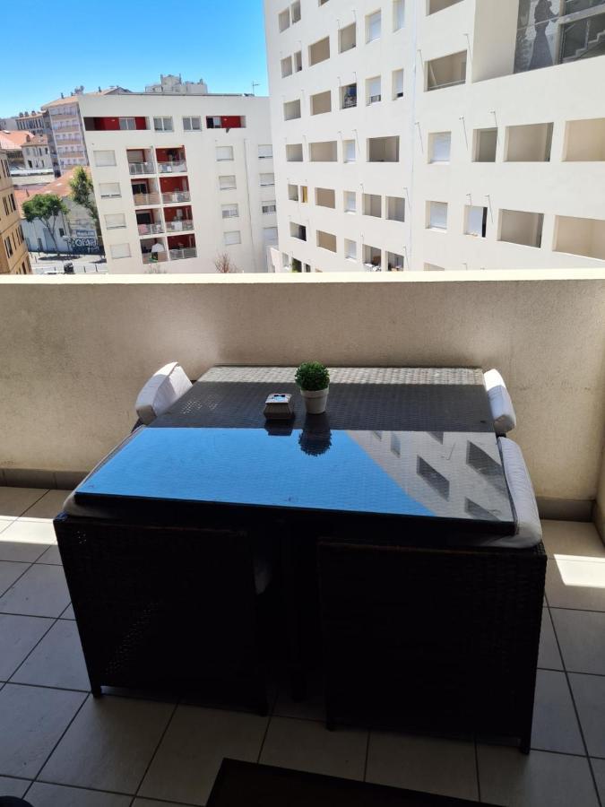 Appartement Lac Rose - Parking, Metro, Jusqu'A 4 Personnes مارسيليا المظهر الخارجي الصورة